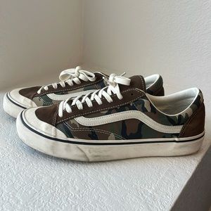 VANS UA Style 36 SF